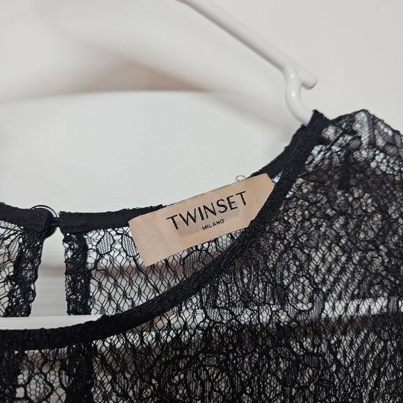 Twinset Size Small Lacey Midi Dress (Doesn't Come With Under Dress) Size Med. - Picture 5 of 7